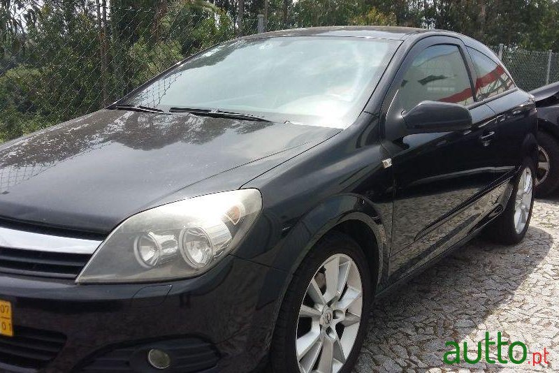 2007' Opel Astra photo #4