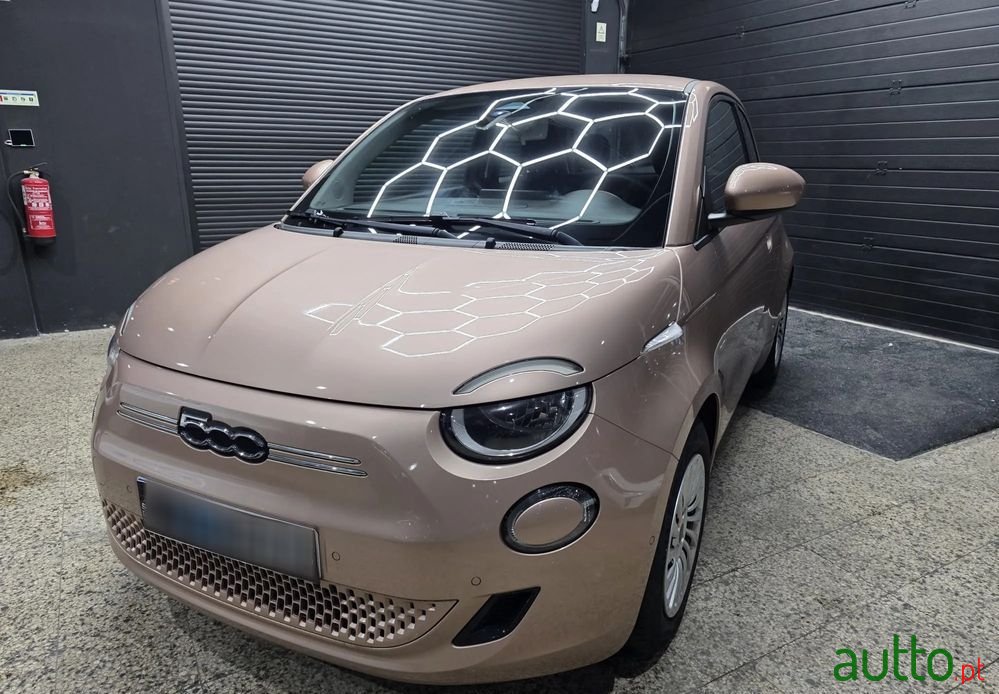 2023' Fiat 500e 23.65 Kwh photo #2