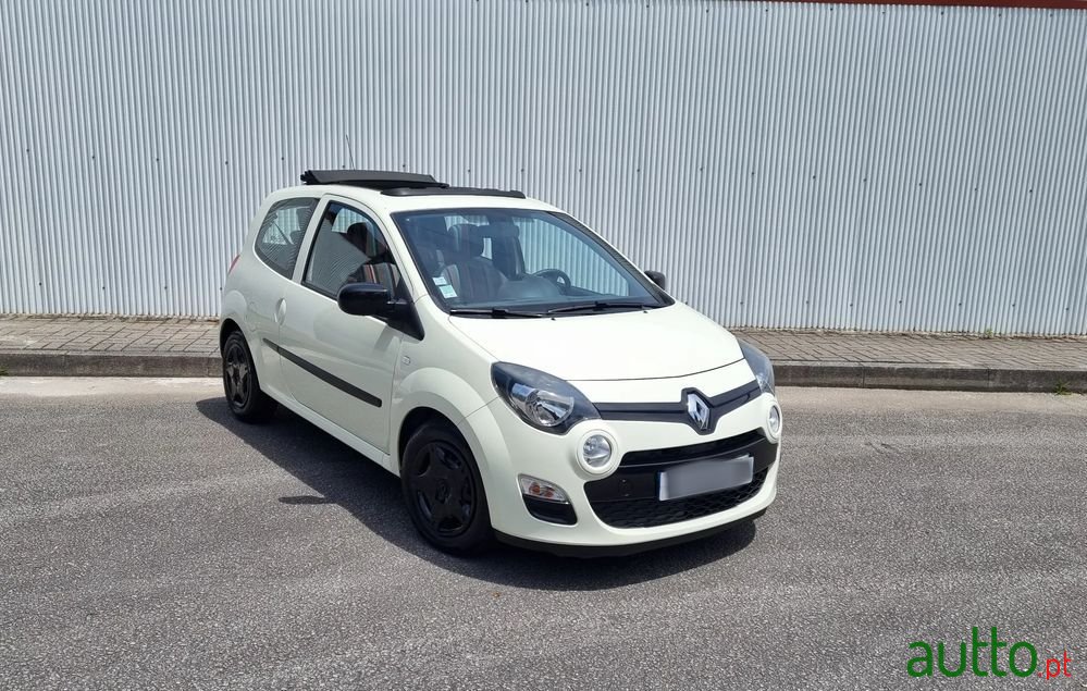 2012' Renault Twingo photo #4