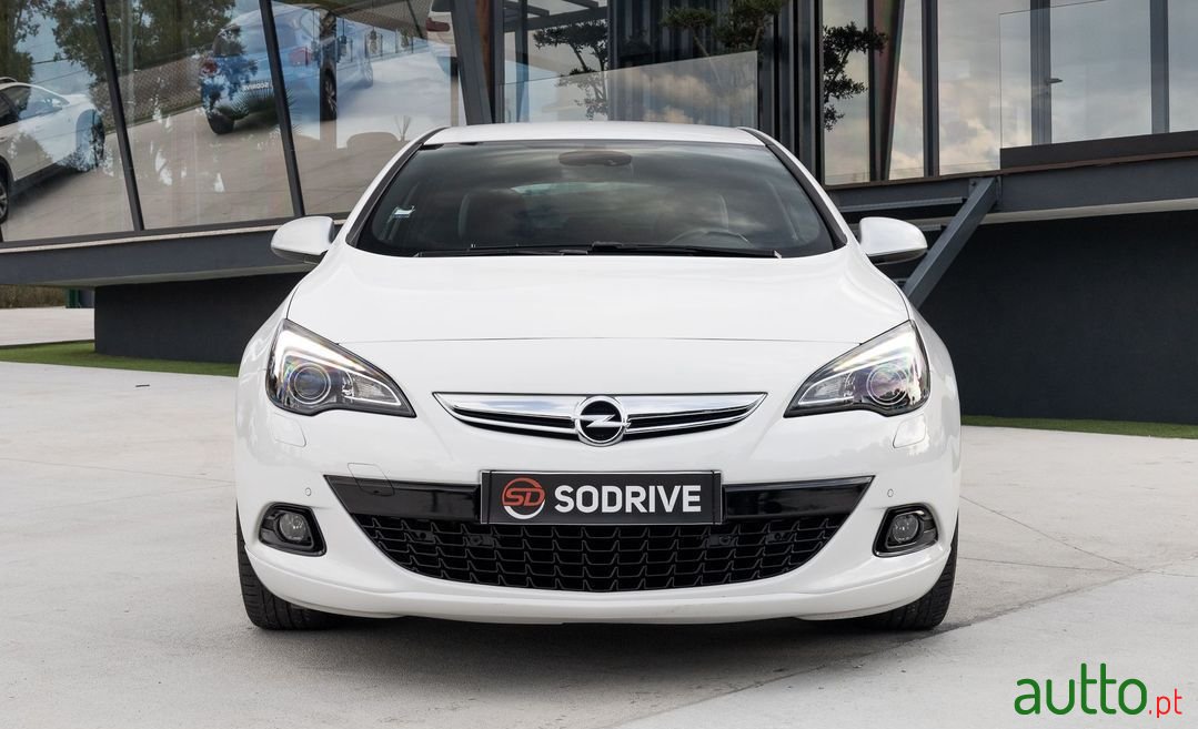 2016' Opel Astra Gtc photo #4