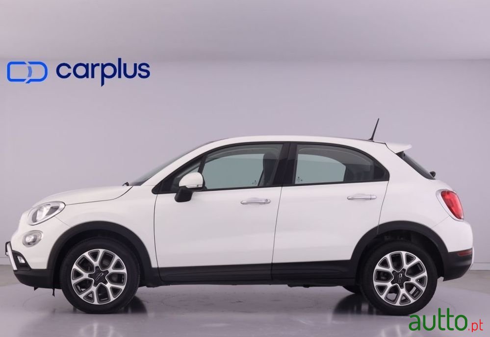 2017' Fiat 500X photo #4