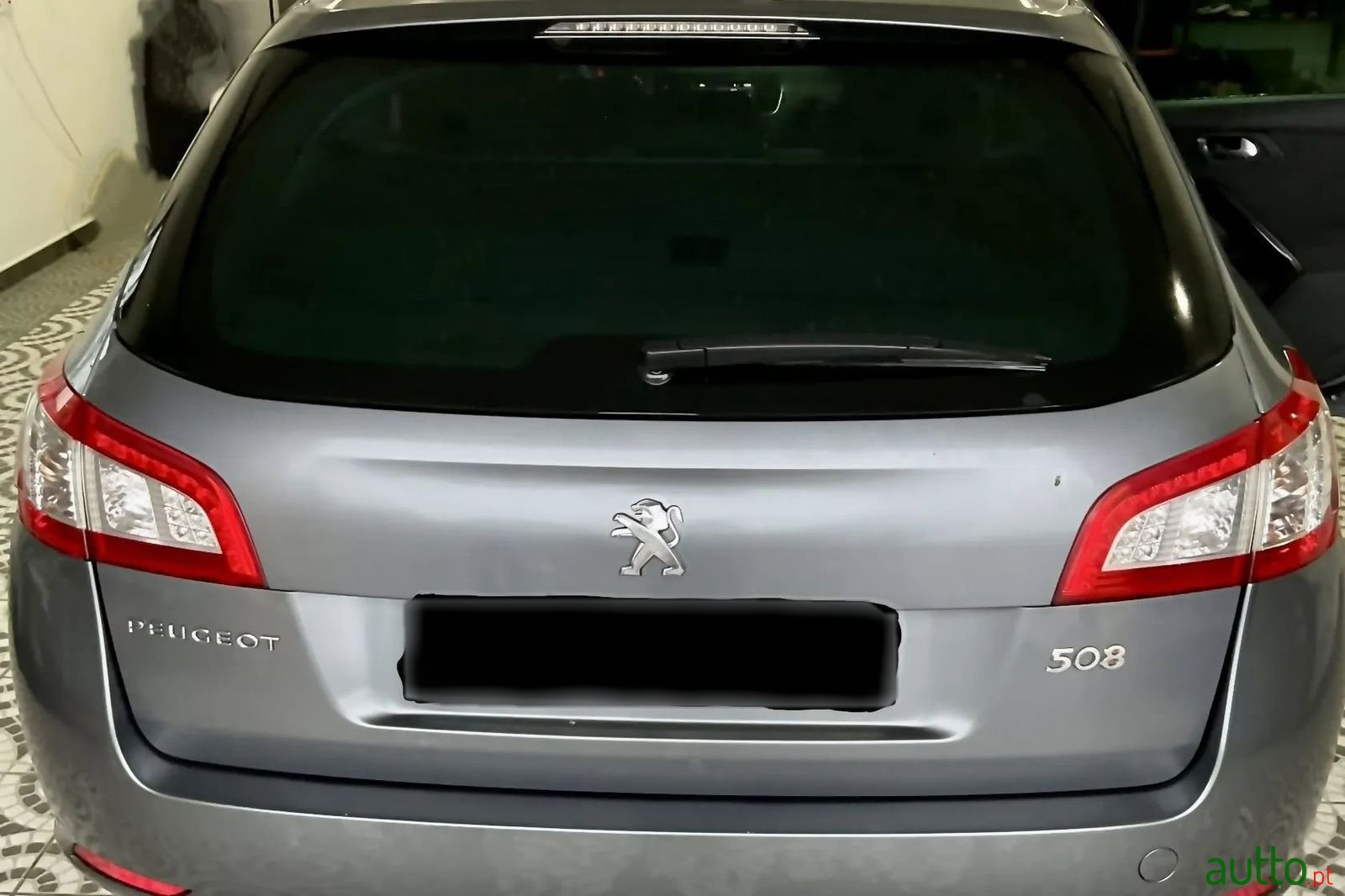 2011' Peugeot 508 Sw photo #5