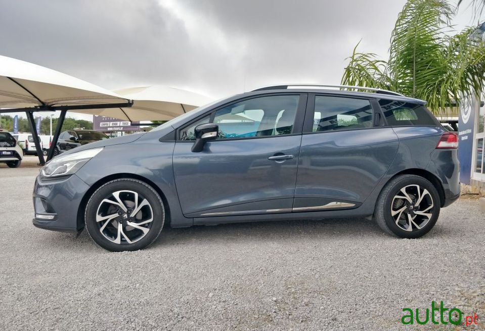 2018' Renault Clio Break photo #4