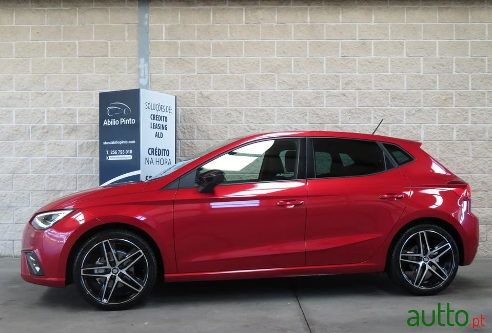 2021' SEAT Ibiza photo #2