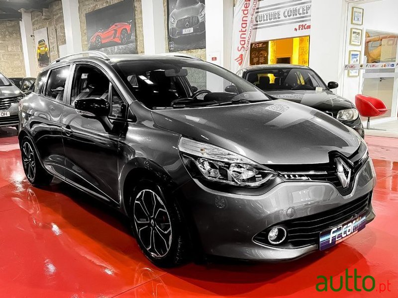 2016' Renault Clio Sport Tourer photo #3