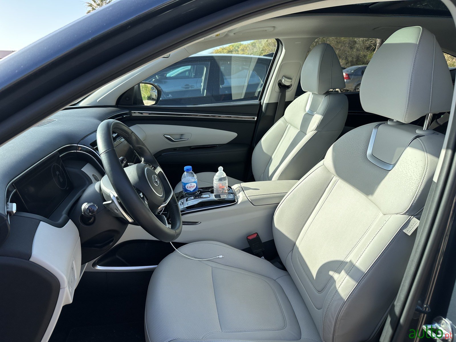 2022' Hyundai Tucson PHEV photo #3