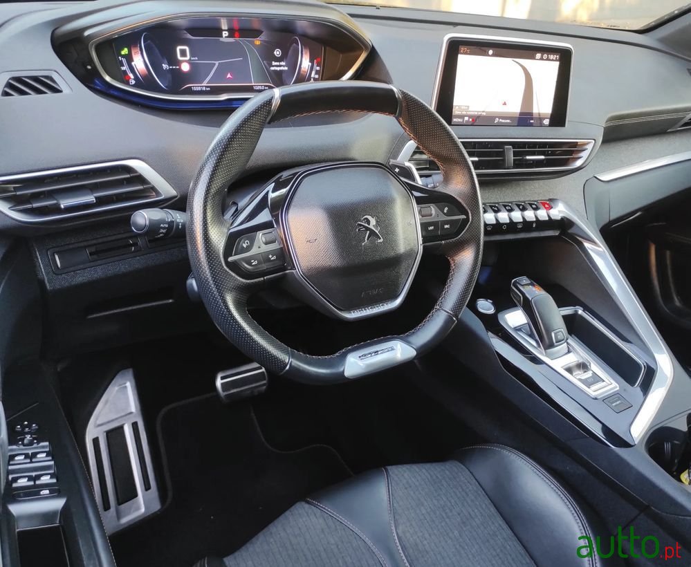 2017' Peugeot 3008 photo #5