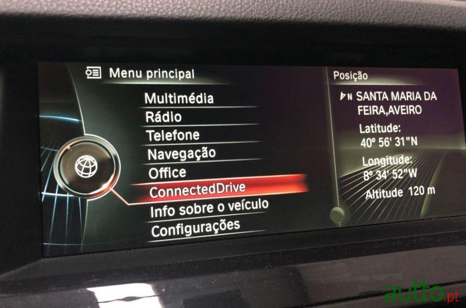 2013' BMW 518 Turing photo #1