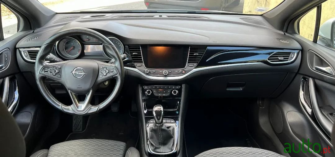 2016' Opel Astra Sports Tourer photo #2