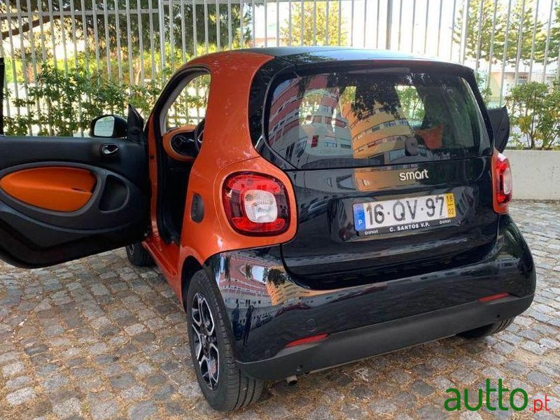 2016' Smart Fortwo photo #2