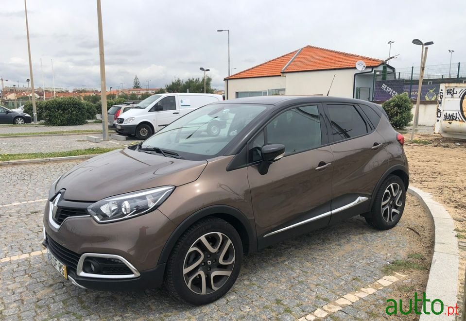 2014' Renault Captur photo #3