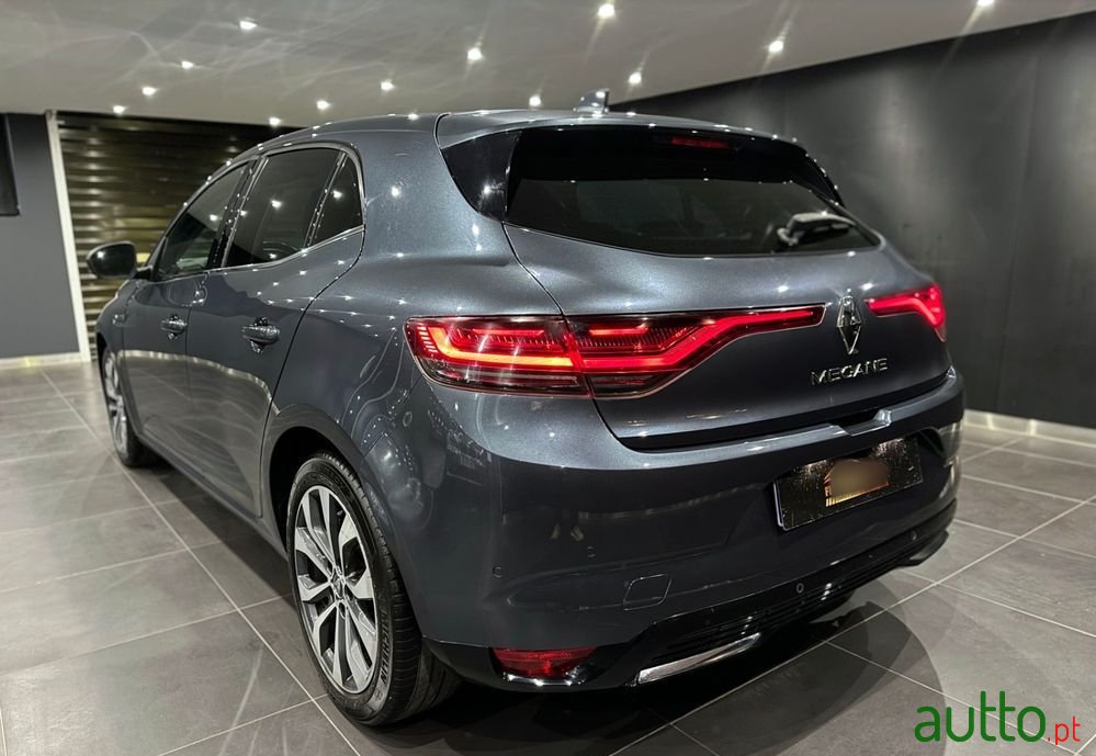 2021' Renault Megane photo #5