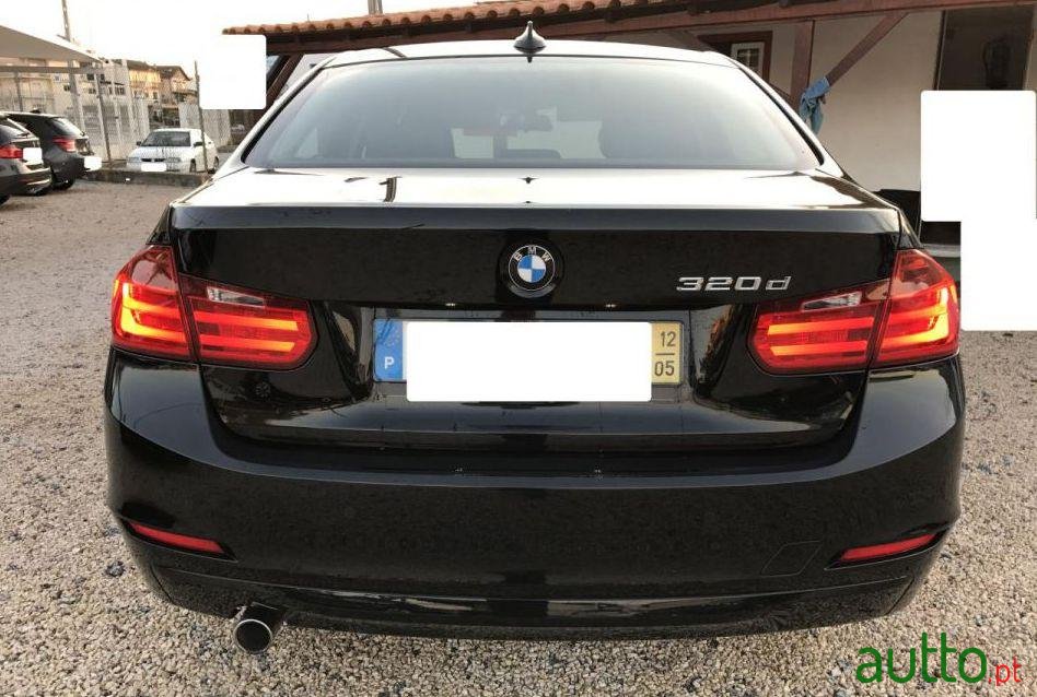 2012' BMW 320 D Eff.Line Modern photo #2