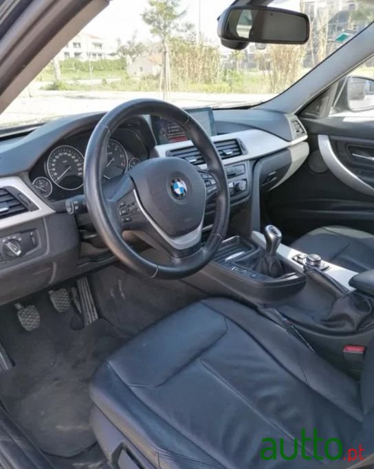 2013' BMW 320 photo #4