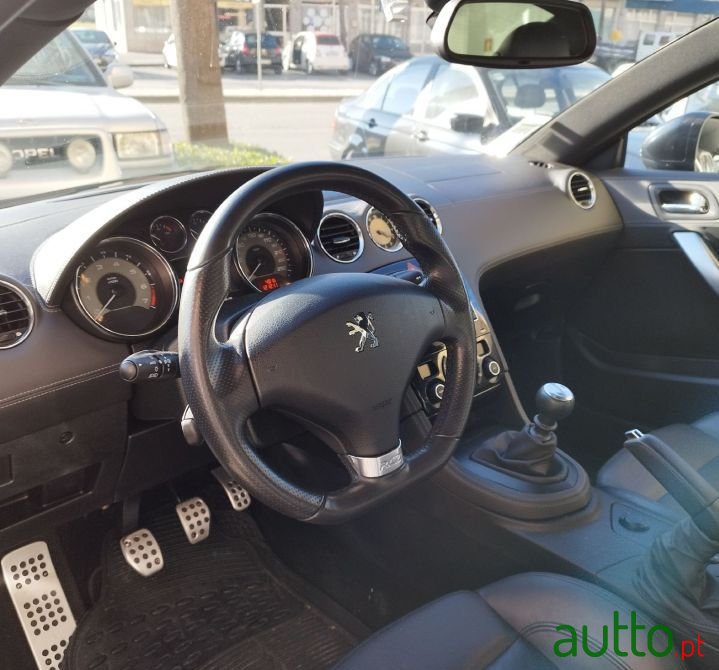 2012' Peugeot RCZ photo #3