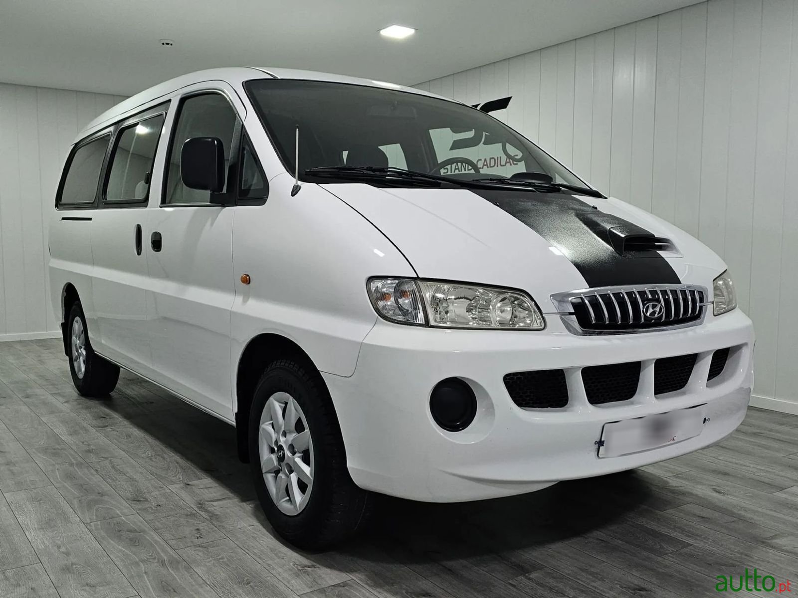 2005' Hyundai H-1 photo #1