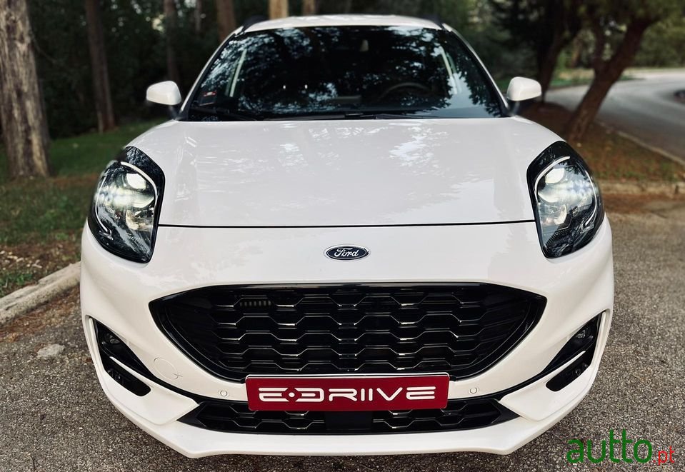 2021' Ford Puma photo #4