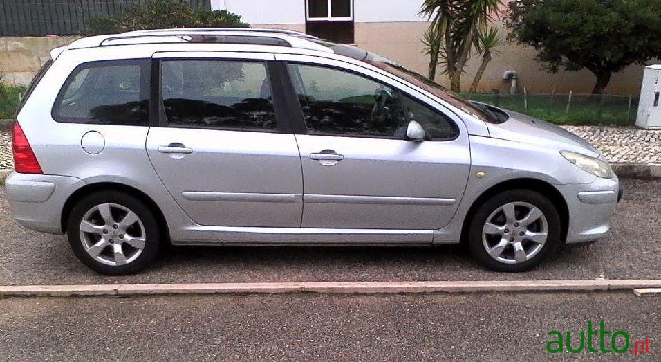 2008' Peugeot 307 Sw photo #1