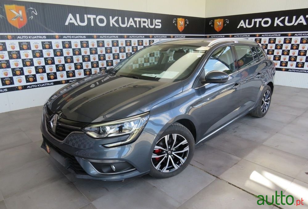 2018' Renault Mégane Sport Tourer photo #1