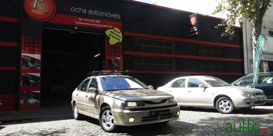 1999' Renault Laguna 2.2 Dt Rt photo #2