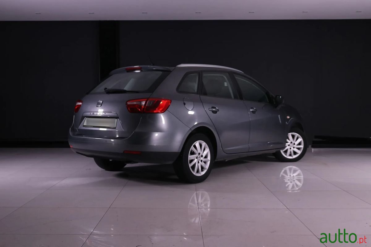 2012' SEAT Ibiza St photo #4