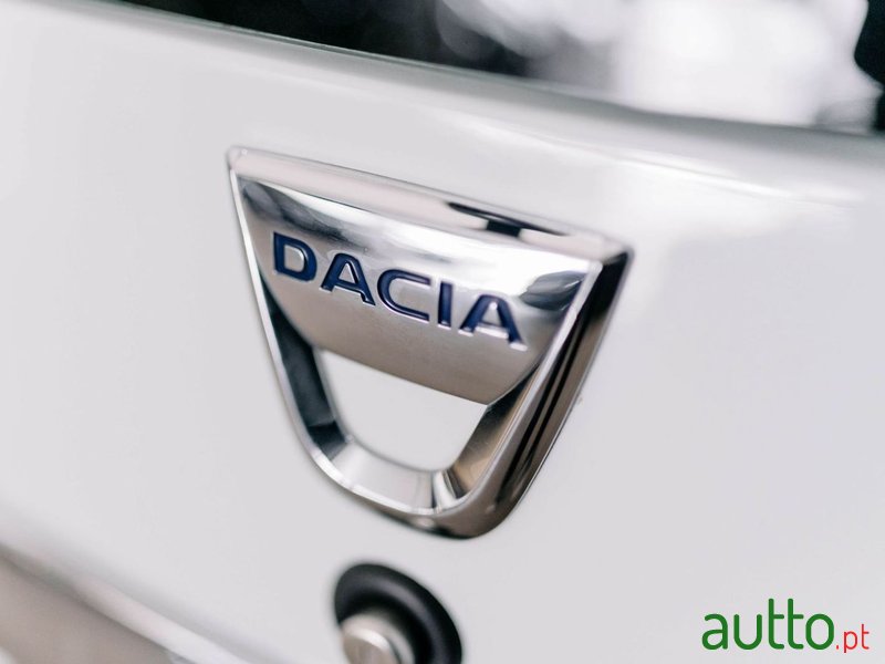 2015' Dacia Lodgy photo #3