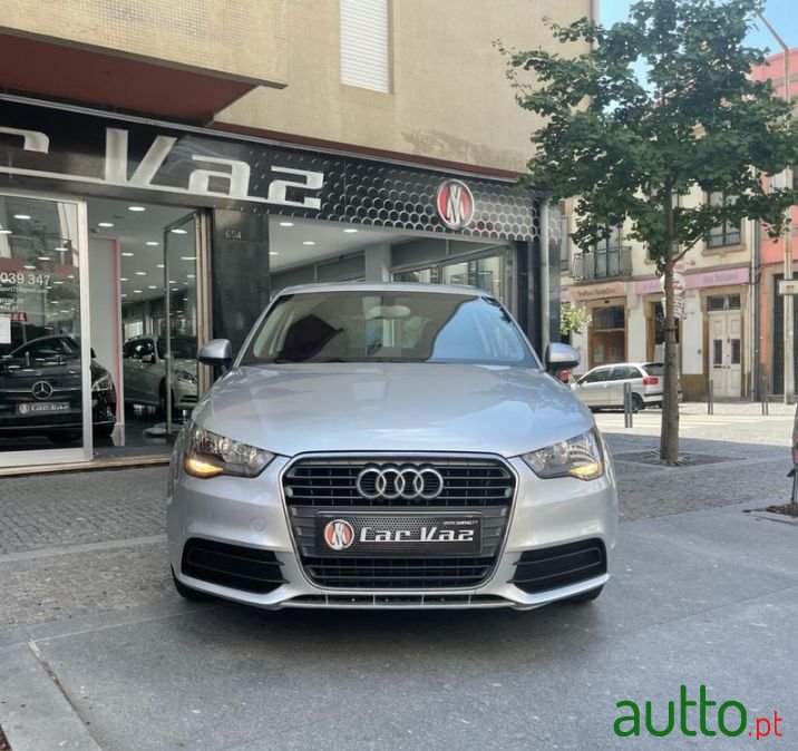 2013' Audi A1 photo #2