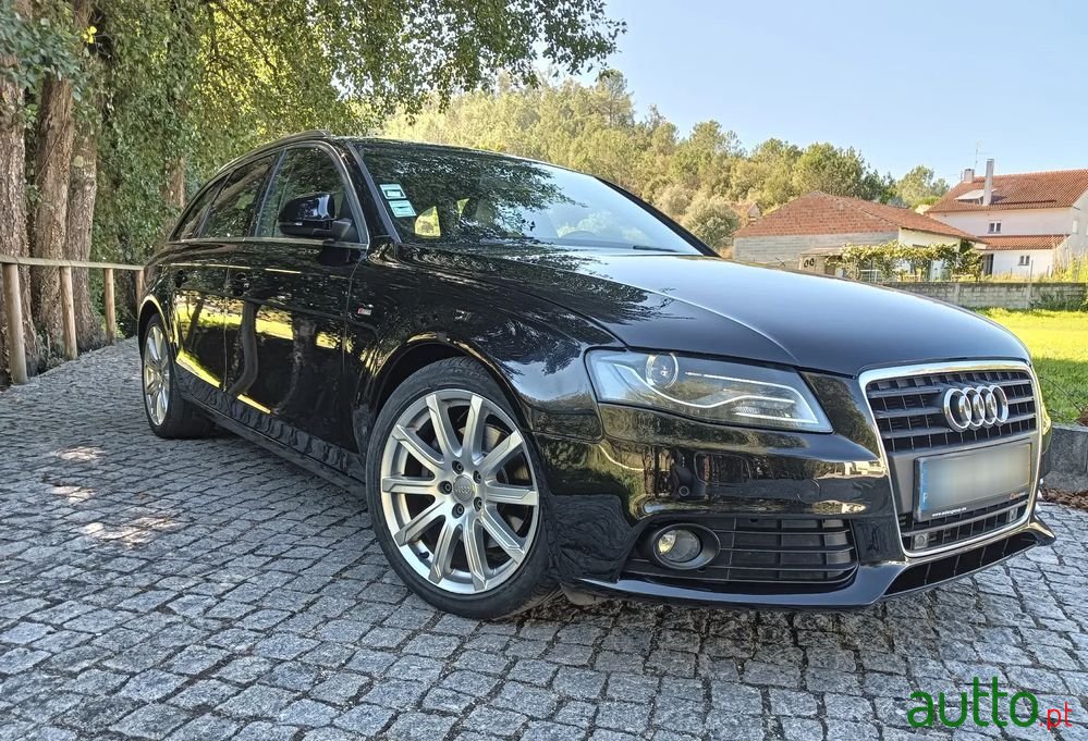 2009' Audi A4 Avant photo #3