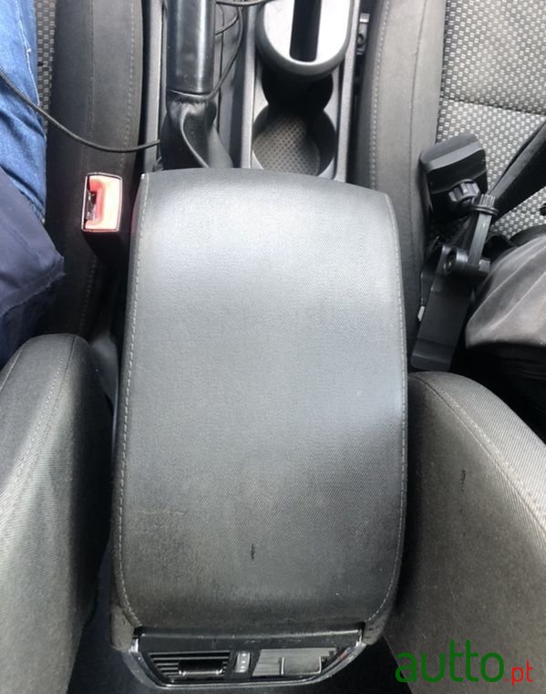 2014' Skoda Octavia Break photo #6