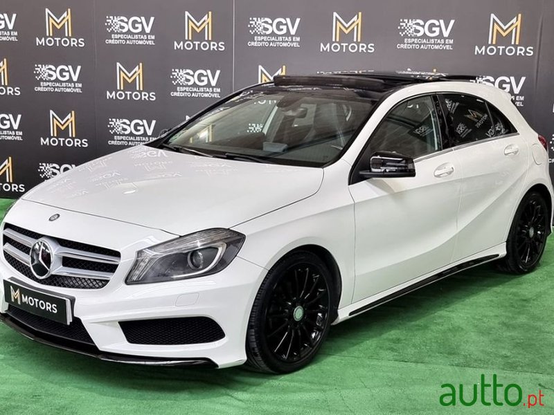 2015' Mercedes-Benz A-180 photo #2