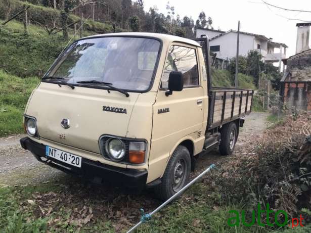 1982' Toyota photo #1