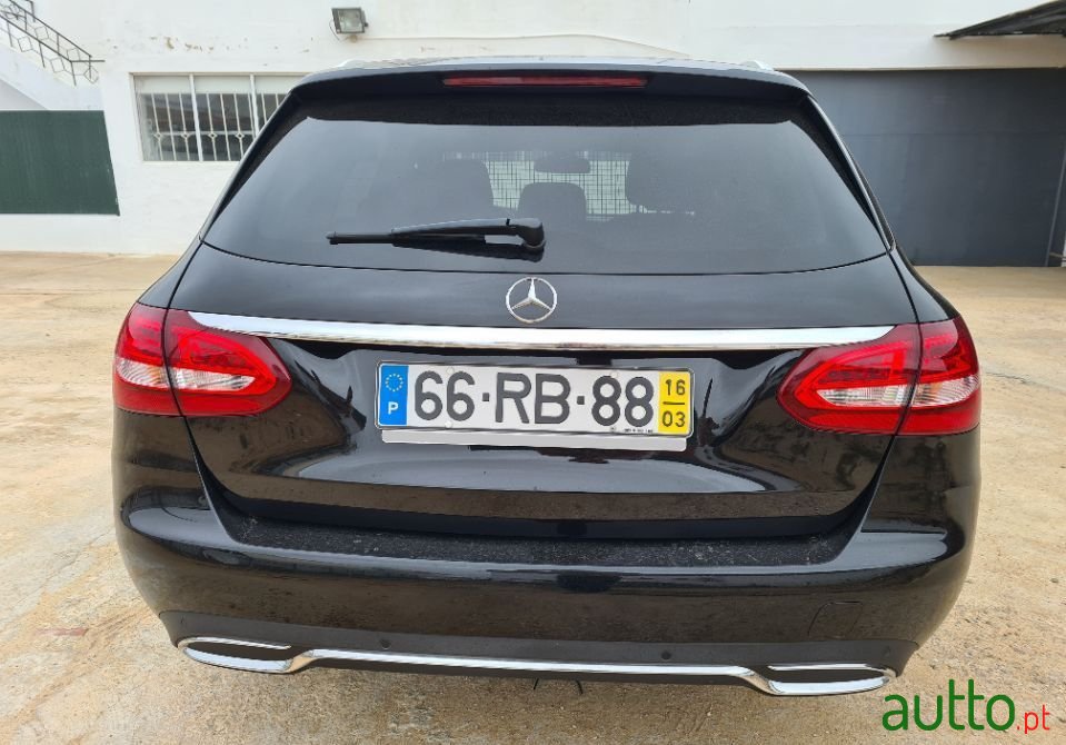 2016' Mercedes-Benz C-180 photo #4