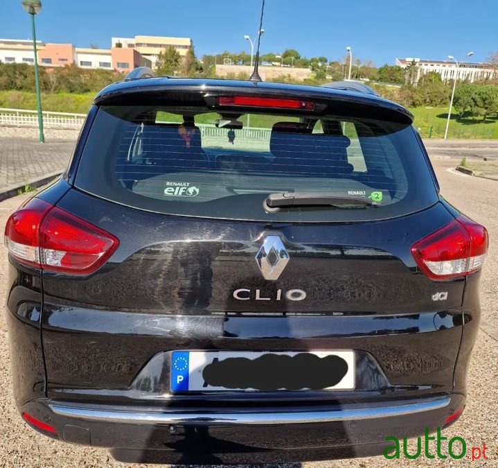 2015' Renault Clio photo #4