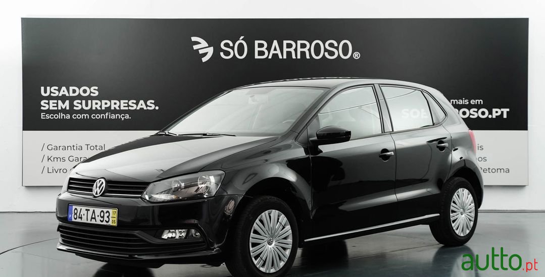 2017' Volkswagen Polo photo #2