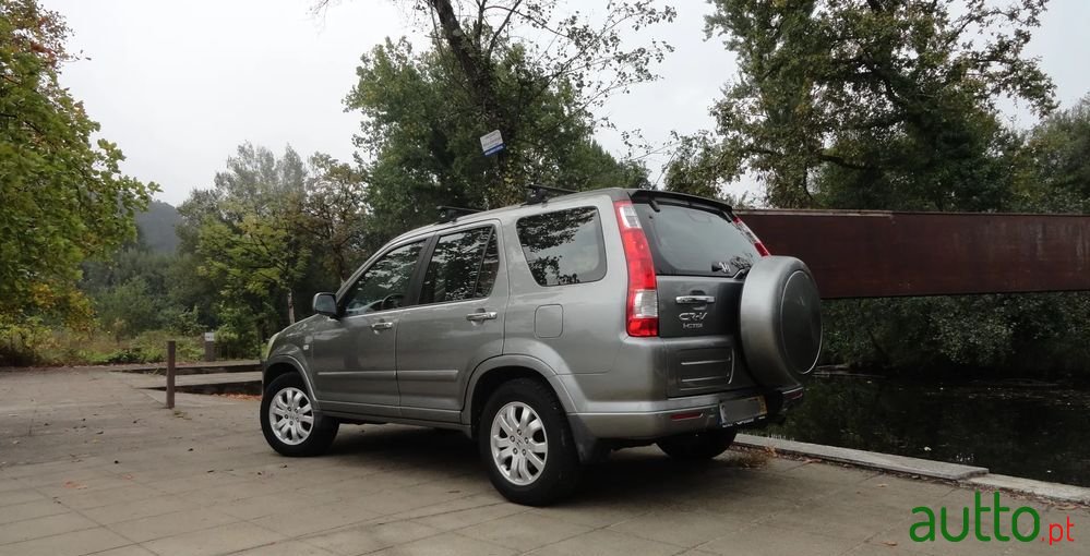 2004' Honda CR-V photo #4