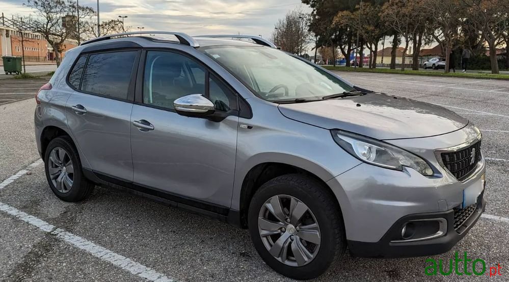2017' Peugeot 2008 photo #1
