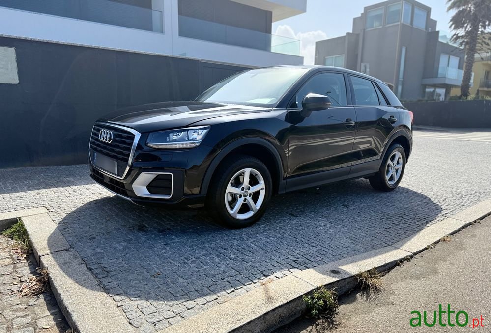 2019' Audi Q2 30 Tfsi photo #2