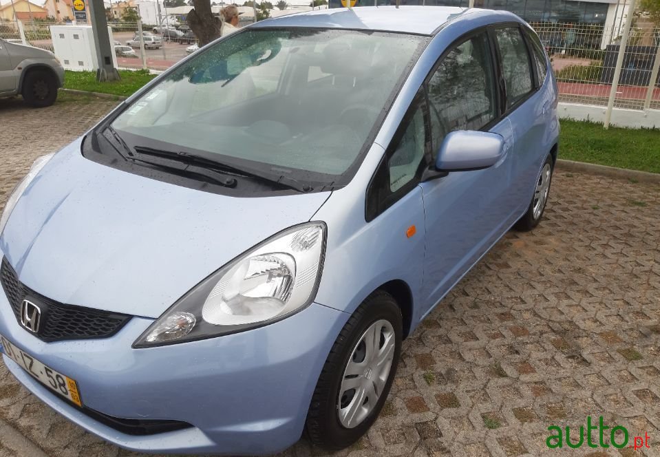 2010' Honda Jazz photo #3