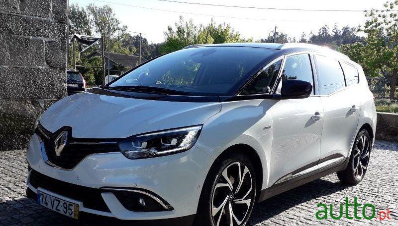 2017' Renault Grand Scenic photo #2