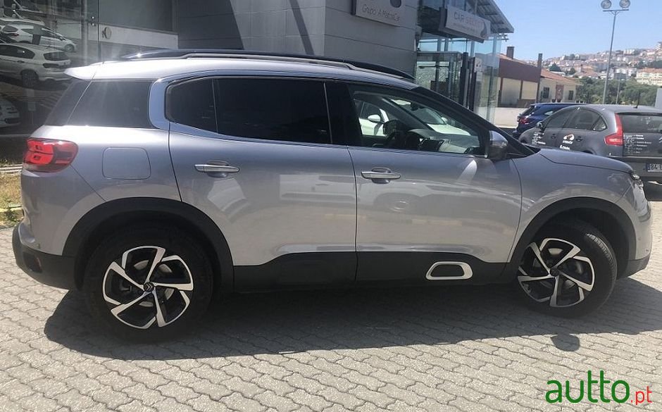 2019' Citroen C5 Aircross photo #1