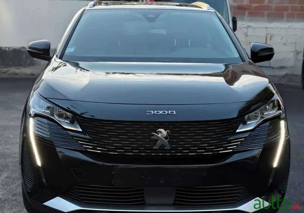 2022' Peugeot 3008 photo #2