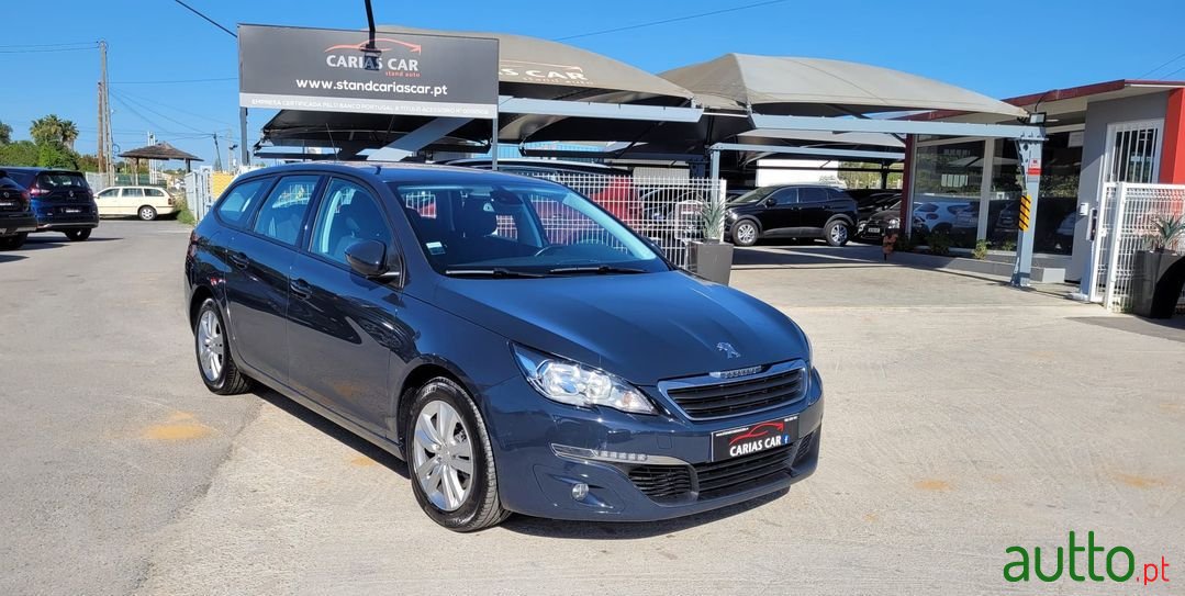 2017' Peugeot 308 Sw photo #2