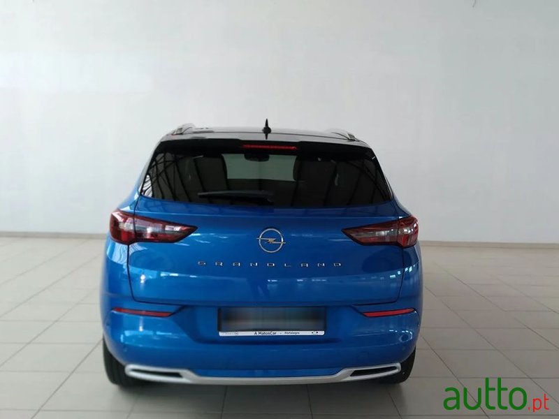 2022' Opel Grandland 1.6 T Phev Ultimate photo #5