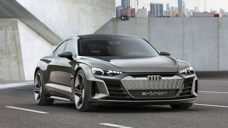 Chega na primavera. Audi e-tron GT já disponível para encomenda em Portugal