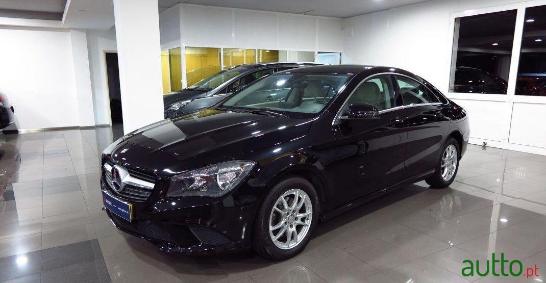 2015' Mercedes-Benz Cla-180 D 7G-T photo #1