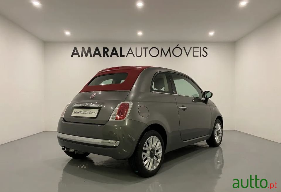 2015' Fiat 500C photo #3