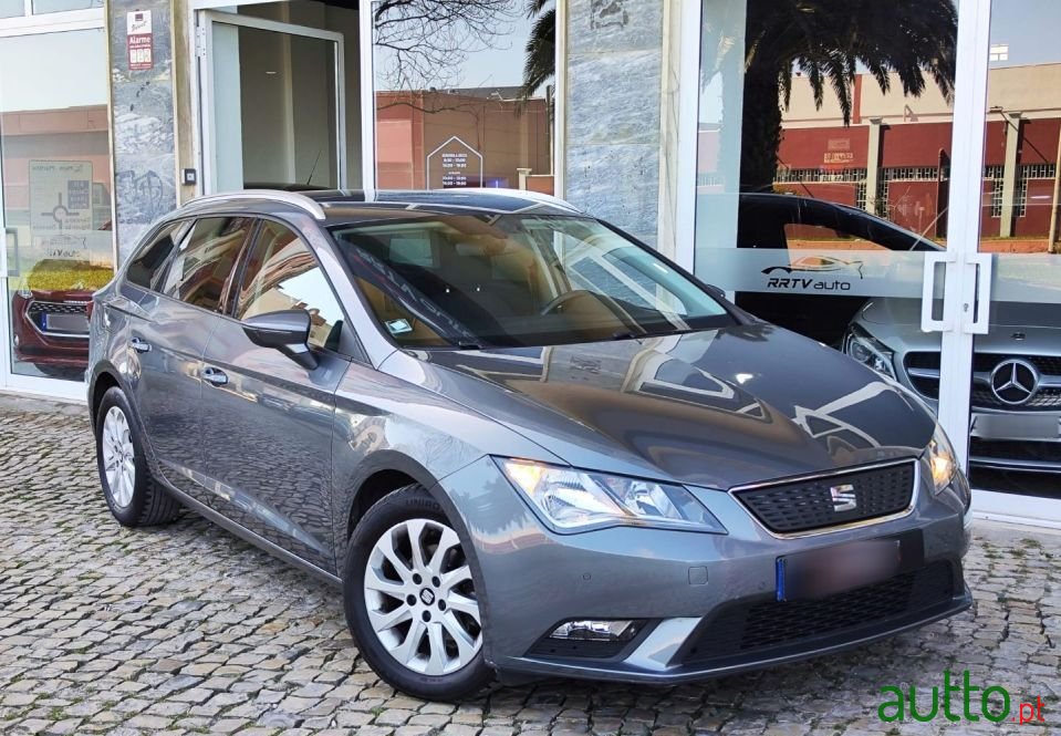 2016' SEAT Leon-St photo #3