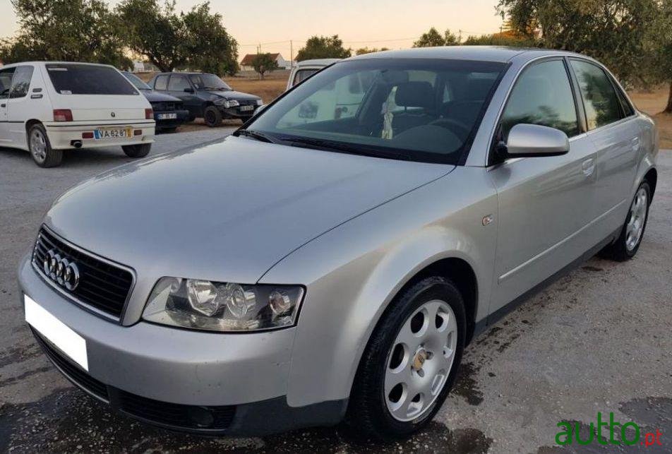 2001' Audi A4 1.6 Exclusive photo #1