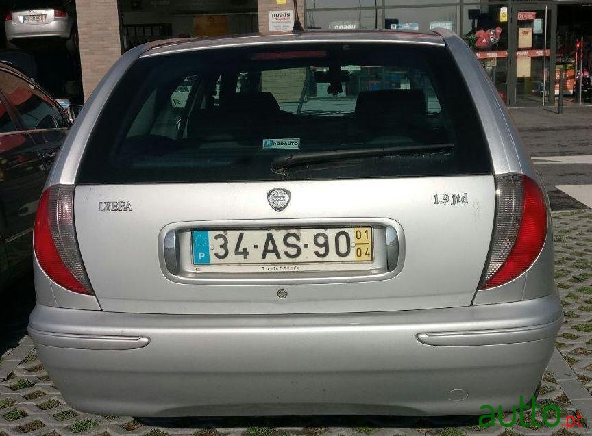 2001' Lancia Lybra Sw photo #2