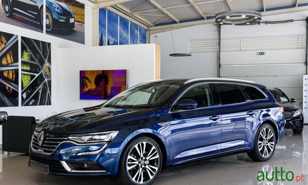 2016' Renault Talisman Sport Tourer photo #1